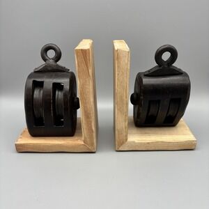 Nautical Bookends Ship Pulley Beach Coastal Home Decor 8 X 6 X 4‎